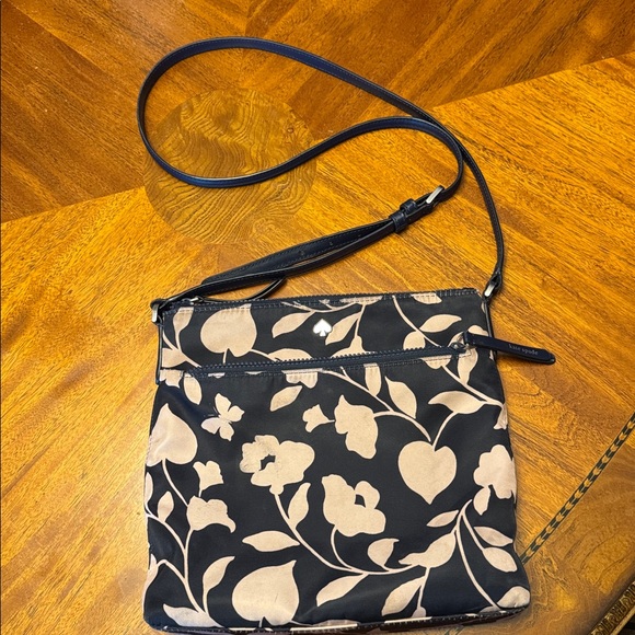 Kate Spade Black and Cream Floral Crossbody Bag - Picture 1 of 2